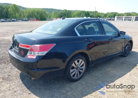 2011 Honda Accord 2.4 Ex-L z USA, uszkodzony, nr VIN 1HGCP2F80BA066449